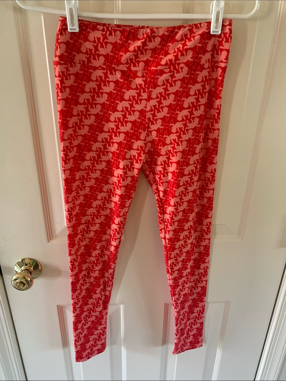 LuLaRoe Red Cupid Print Leggings